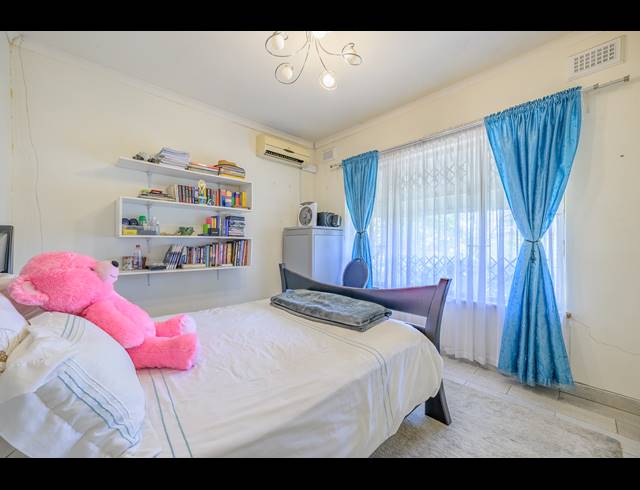 4 BEDROOM HOUSE FOR SALE IN WESTVILLE